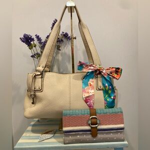 Fossil Cream Pebbled Leather Satchel Shoulder Bag with Colorful Scarf and Wallet